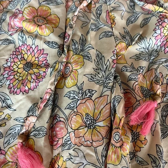 NWOT-Cotton soft lounge capris sz s/m - Picture 3 of 4